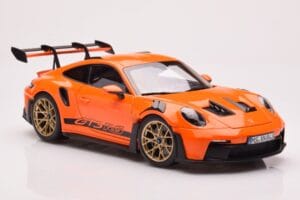 Porsche 911 992 GT3 RS Gulf Oranž Norev 1:18 187360 Metall - pilt 6/8