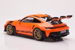 Porsche 911 992 GT3 RS Gulf Oranž Norev 1:18 187360 Metall - pilt 7/8