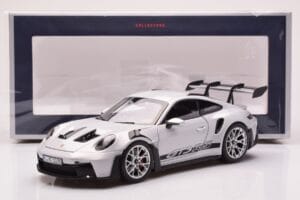 Porsche 911 992 GT3 RS Ice Hall Norev 1:18 187359 Metall - pilt 8/8