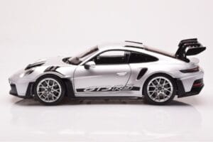 Porsche 911 992 GT3 RS Hõbedane Metallik Norev 1:18 187357 Metall - pilt 4/8