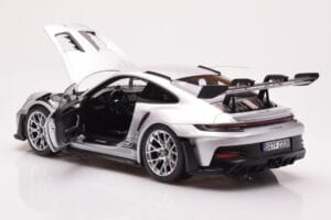 Porsche 911 992 GT3 RS Hõbedane Metallik Norev 1:18 187357 Metall - pilt 5/8