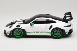 Porsche 911 992 GT3 RS Tribute to Carrera RS White Python Green Norev 1:18 187372 Metall - pilt 4/8