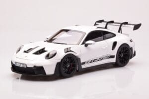 Porsche 911 992 GT3 RS Valge Norev 1:18 187361 Metall