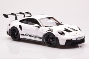 Porsche 911 992 GT3 RS Valge Norev 1:18 187361 Metall - pilt 6/8