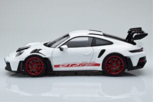 Porsche 911 992 GT3 RS Valge Pyro Punane Norev 1:18 187352 Metall - pilt 4/8