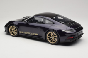 Porsche 911 992 GT3 Touring Viola Metallic GT Spirit 1:12 GT937 Vaik - pilt 5/6