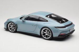 Porsche 911 992 S/T Meisenblau Norev 1:12 127550 Metall - pilt 5/6