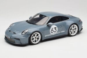 Porsche 911 992 ST Gentian Blue Metallic GT Spirit 1:18 GT491 Vaik