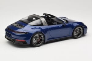 Porsche 911 992 Targa 4 GTS Blue Metallic Minichamps 1:18 155061060 Metall - pilt 2/6