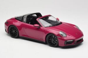 Porsche 911 992 Targa 4 GTS Rubystar Minichamps 1:18 155061066 Metall - pilt 4/6