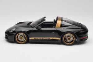 Porsche 911 992 Targa Porsche Design Must & Kuld Concept Minichamps 1:18 PORSCHE001 Metall - pilt 3/6