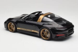 Porsche 911 992 Targa Porsche Design Must & Kuld Concept Minichamps 1:18 PORSCHE001 Metall - pilt 5/6