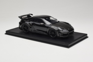 Porsche 911 992 TechArt GTstreet R Must Mustade Velgedega TechArt 1:18 REMC012 Vaik - pilt 4/6