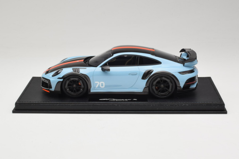 Porsche 911 992 TechArt GTstreet R Gulf Blue TechArt 1:18 REMC010 Vaik