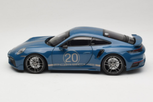 Porsche 911 992 Turbo S Coupe Sport Design Sinine Minichamps 1:18 113069073 Metall - pilt 4/8