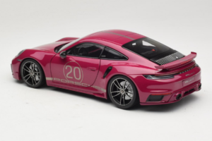 Porsche 911 992 Turbo S Coupe Sport Design Punane Minichamps 1:18 113069075 Metall - pilt 7/8