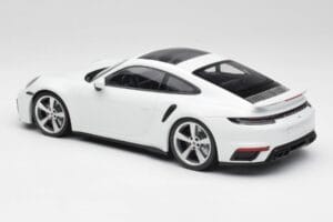 Porsche 911 992 Turbo S Valge Concept Minichamps 1:18 WAP0211620CNP Metall - pilt 5/6