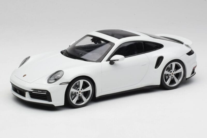 Porsche 911 992 Turbo S Valge Concept Minichamps 1:18 WAP0211620CNP Metall