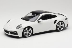 Porsche 911 Turbo S 992 Valge Minichamps 1:18 WAP0211620RTRB Metall