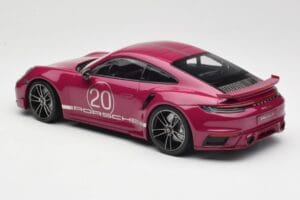 Porsche 911 992 Turbo S Sport Design Package Punane Minichamps 1:18 155069172 Metall - pilt 5/6