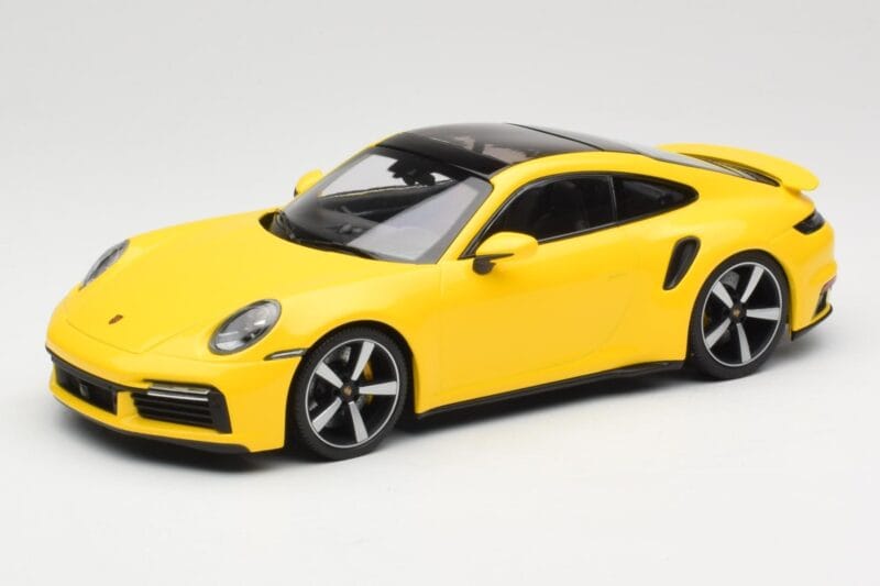 Porsche 911 992 Turbo S Kollane Minichamps 1:18 155069071 Metall