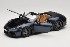 Porsche 911 992.2 Carrera Kabriolett Yachting Blue Norev 1:18 187180 Metall - pilt 2/8