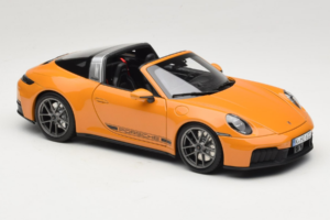 Porsche 911 992.2 Targa 4 GTS Bahama Yellow Norev 1:18 187190 Metall - pilt 8/10