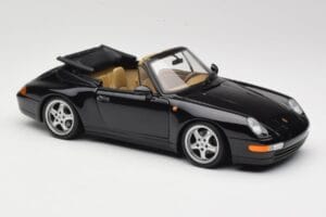 Porsche 911 993 Kabriolett Must UT Models 1:18 27806-U1 Metall - pilt 6/8