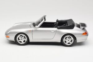 Porsche 911 993 Carrera Kabriolett Hõbe Bburago 1:18 18-12039 Metall - pilt 4/8