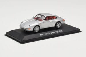 Porsche 911 993 Carrera Hõbedane Minichamps 1:43 WAP02003597 Metall - pilt 2/4