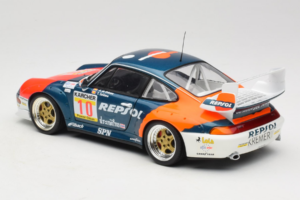 Porsche 911 993 GT2 #10 de Orleans / Saldana BPR Global GT Series 1996 UT Models 1:18 39632 Metall - pilt 7/8