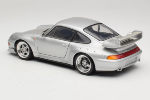 Porsche 911 993 GT2 Street Hõbedane UT Models 1:18 180065000 Metall - pilt 7/8