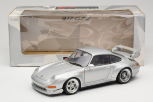 Porsche 911 993 GT2 Street Hõbedane UT Models 1:18 180065000 Metall - pilt 8/8