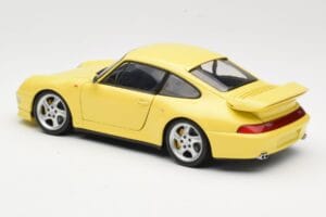 Porsche 911 993 Turbo S Kollane UT Models 1:18 27836 Metall - pilt 7/8