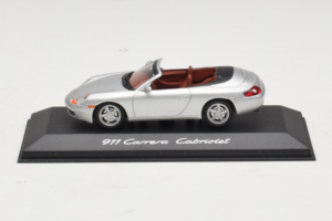 Porsche 911 996 Kabriolett Hõbe Minichamps 1:43 WAP02004097 Metall