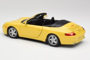 Porsche 911 996 Kabriolett Speed Kollane UT Models 1:18 27906 Metall - pilt 7/8