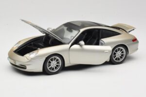 Porsche 911 996 Carrera 4S Hõbedane Maisto 1:18 WAP02102212 Metall - pilt 2/8