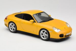 Porsche 911 996 Carrera 4S Kollane Maisto 1:18 WAP02101610 Metall - pilt 6/8
