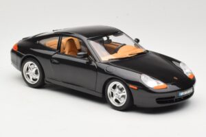 Porsche 911 996 Carrera Must Bburago 1:18 3385-M2 Metall - pilt 6/8