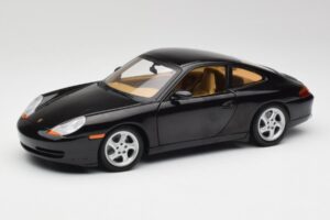 Porsche 911 996 Carrera Must Gate 1:18 1043 Metall