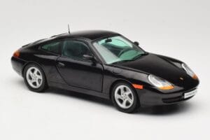 Porsche 911 996 Carrera Must Sun Star 1:18 1202 Metall - pilt 6/8