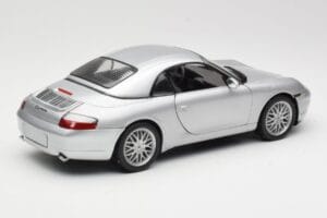 Porsche 911 996 Carrera Kabriolett Hõbedane Hot Wheels 1:18 213595 Metall - pilt 3/8