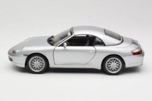Porsche 911 996 Carrera Kabriolett Hõbedane Hot Wheels 1:18 213595 Metall - pilt 4/8