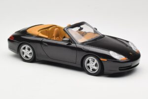 Porsche 911 996 Carrera Kabriolett Must UT Models 1:18 WAP02100997 Metall - pilt 6/8
