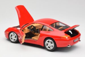 Porsche 911 996 Carrera Punane Bburago 1:18 3385 Metall - pilt 5/8