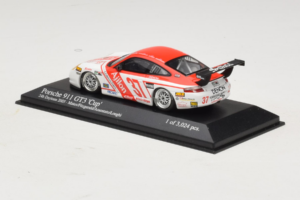 Porsche 911 996 GT3 Cup #37 Matos / Fitzgerald Rolex 24 at Daytona 2005 Minichamps 1:43 400056237 Metall - pilt 3/4