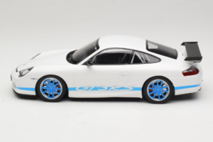 Porsche 911 996 GT3 RS Valge Sinised Triibud Minichamps 1:18 155062021 Metall - pilt 3/6