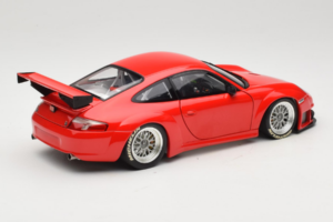 Porsche 911 996 GT3 RSR FIA GT 2004 Punane Minichamps 1:18 100046400 Metall - pilt 3/8