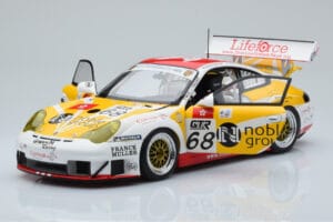 Porsche 911 996 GT3 RSR #68 M. Marsh FIA GT Zhuhai 2005 AUTOart 1:18 80582 Metall - pilt 2/8