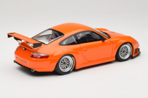 Porsche 911 996 GT3 RSR Oranž ALMS 2004 Minichamps 1:18 100046402 Metall - pilt 3/8